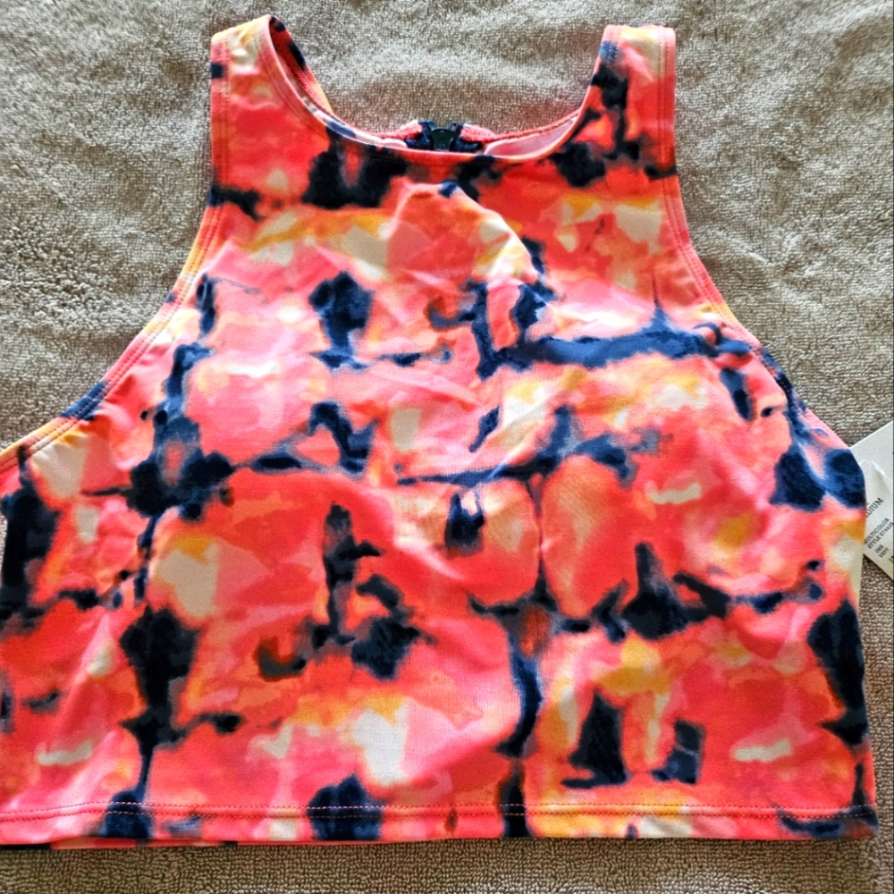 NEW WITH TAGS BEACH BETTY By MIRACLE BRANDS BATHING SUIT TOP